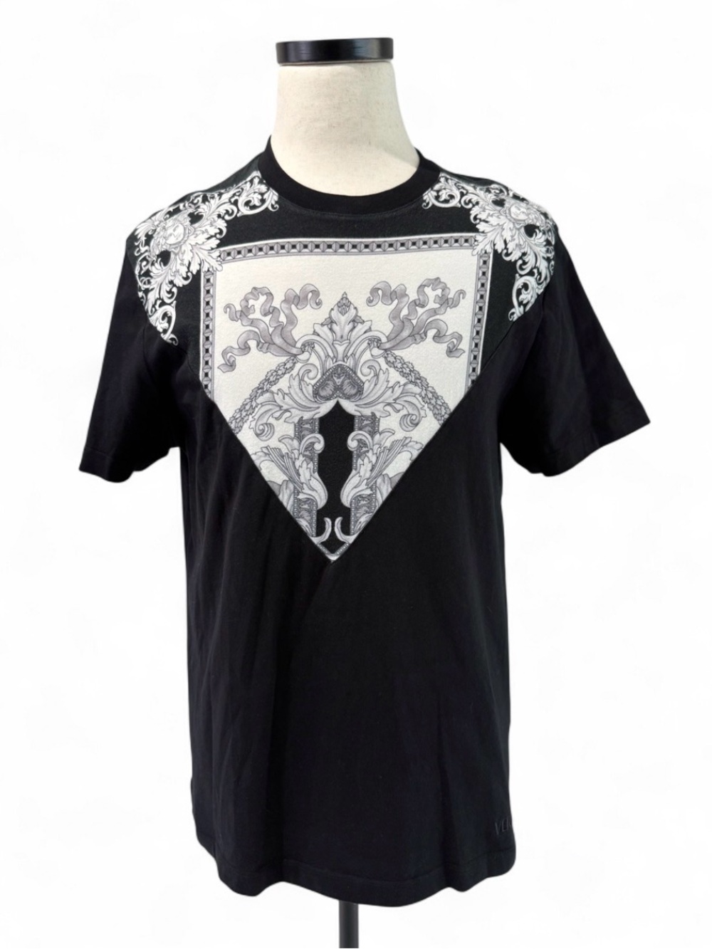 Versace Barocco Black and Silver T-Shirt. Good Condition.